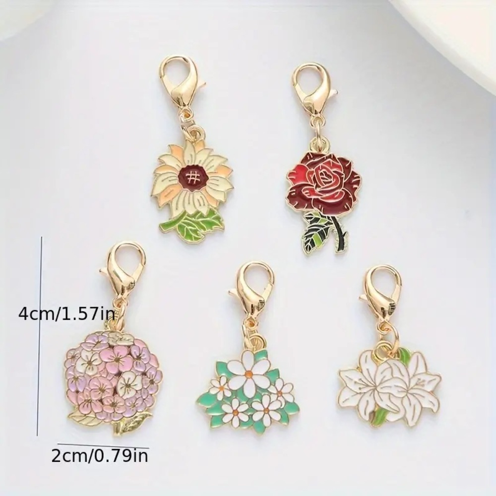5 Pcs Flower Keychains - Picture 3 of 3